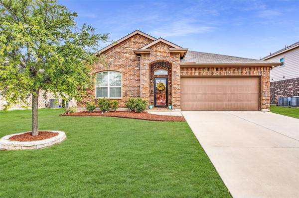 5113 Mountain View Drive, Krum, TX 76249