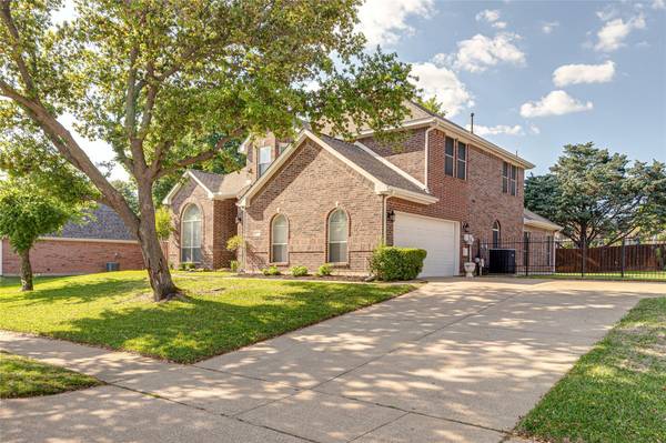 2900 Lake Ville Lane, Flower Mound, TX 75022