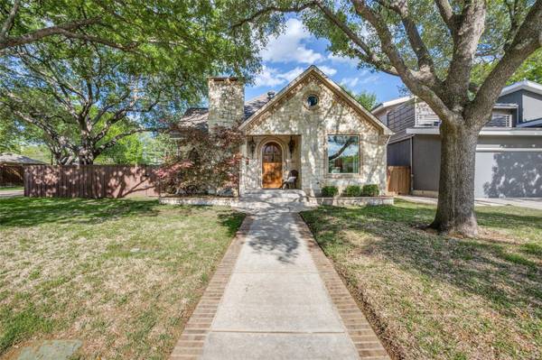 9718 Lakemont Drive, Dallas, TX 75220