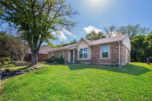 1426 Grinstad Drive, Garland, TX 75040