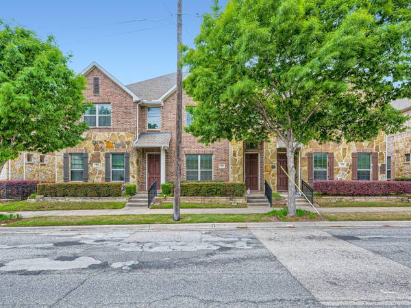 736 S Greenville Avenue, Richardson, TX 75081