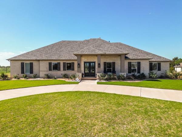 133 Hunter Pass, Waxahachie, TX 75165