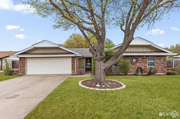 12 Fawnwood, Wichita Falls, TX 76310