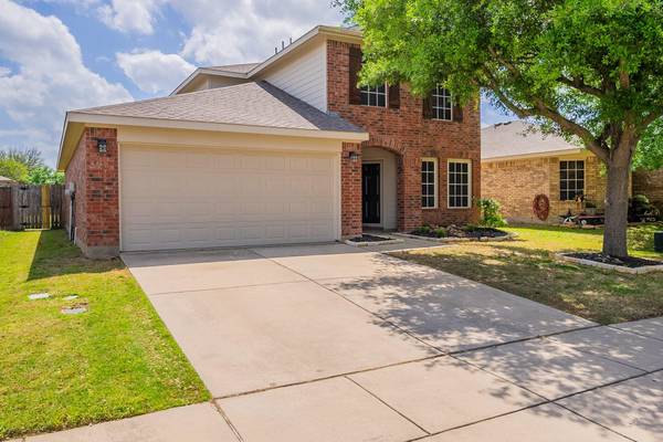 8812 Wagon Trail, Cross Roads, TX 76227