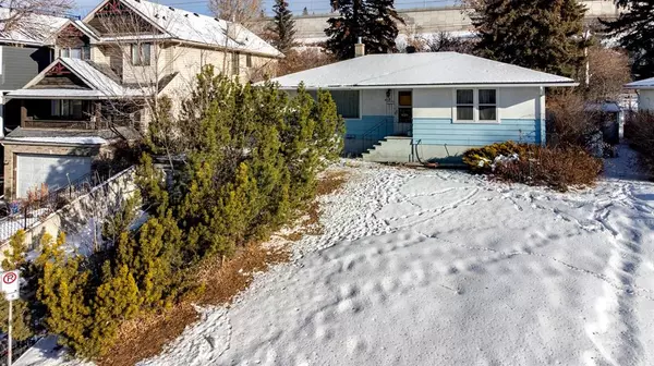 Calgary, AB T2N 1E1,3712 8 AVE NW