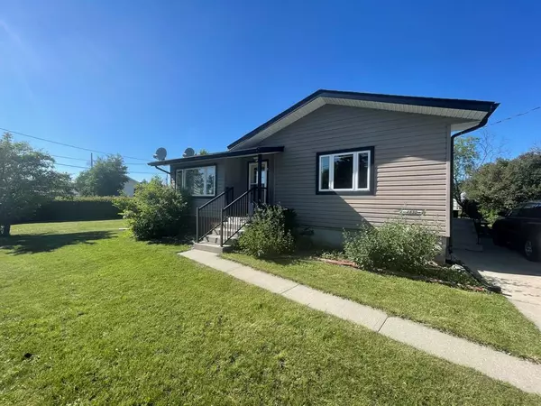 Olds, AB T4H1G3,54 Street #4830