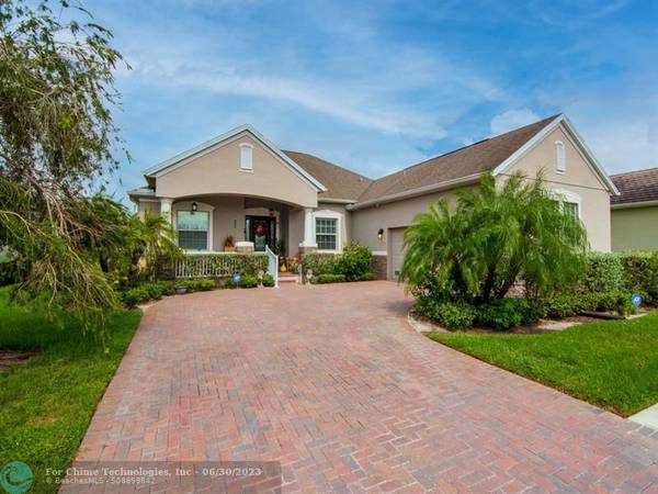 7564 S. Village SQ,  Vero Beach,  FL 32966