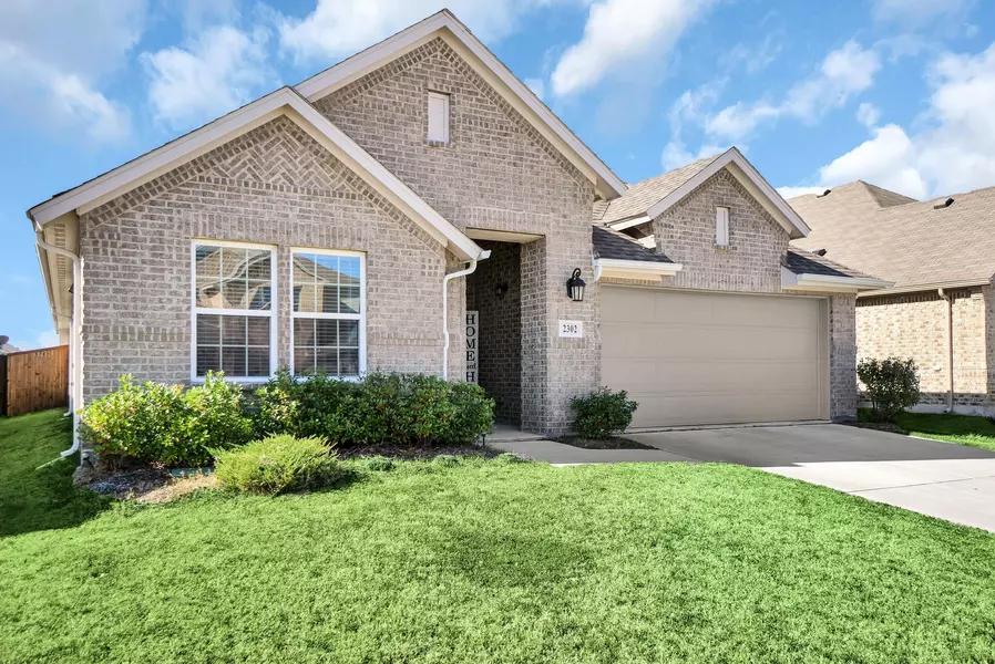 2302 Templin Avenue, Forney, TX 75126