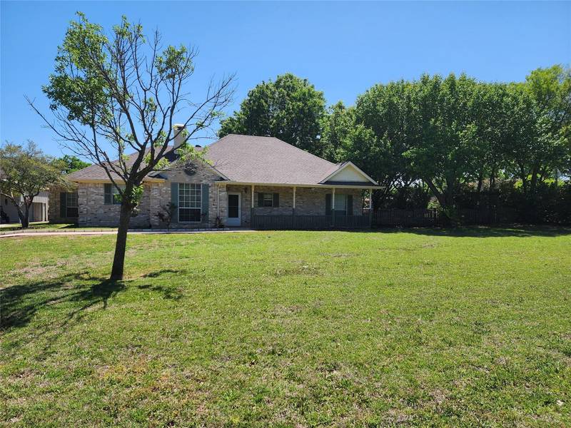 2 Carey Lane, Lucas, TX 75002