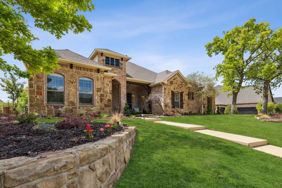 912 Bellstone Drive, Keller, TX 76248