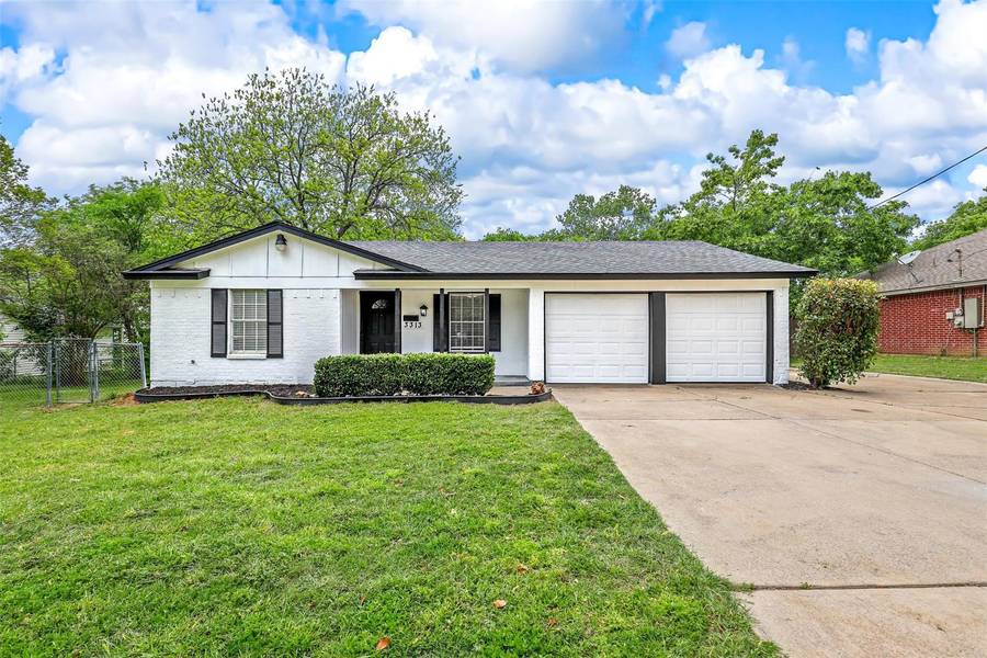 3313 Earle Drive, Haltom City, TX 76117