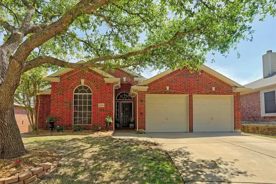 2925 Berry Hill, Mckinney, TX 75069