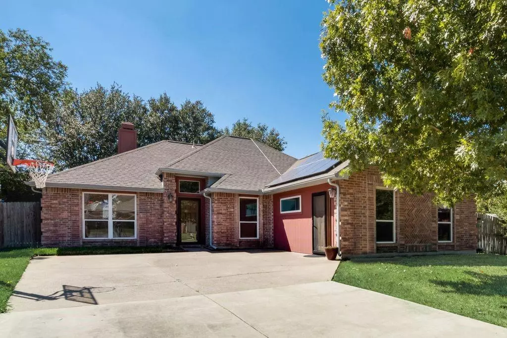 Arlington, TX 76001,6712 Olivewood Drive