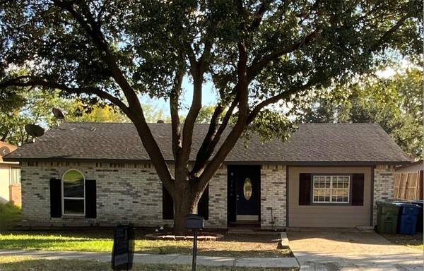 2106 Carlton Road, Carrollton, TX 75007