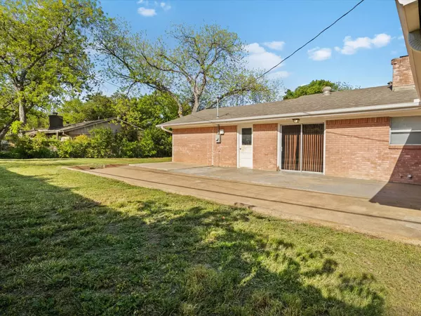 Fort Worth, TX 76103,1616 Holt Street