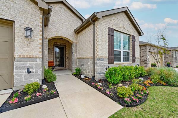 821 Habitat Trail, Mckinney, TX 75071