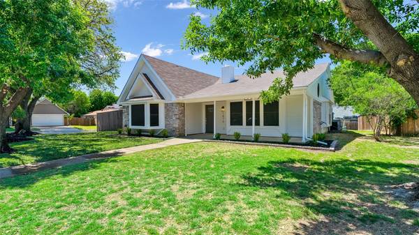 1876 Hilltop Drive, Lewisville, TX 75077