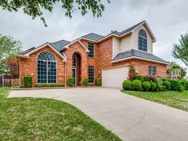 8117 Mount Shasta Circle, Fort Worth, TX 76137