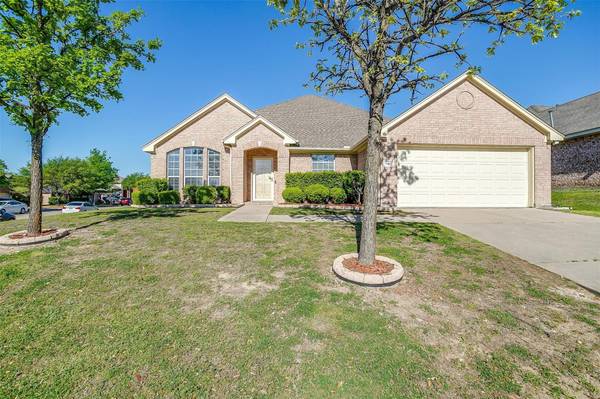 8663 Darrington Drive, Dallas, TX 75249