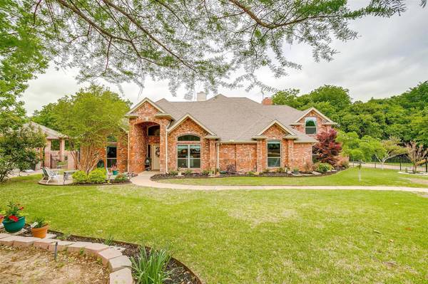 5304 Dunbarton Court, Arlington, TX 76060