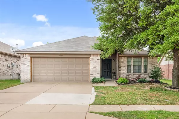 1044 Grand National Boulevard, Fort Worth, TX 76179