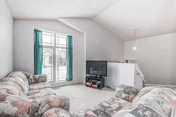 Calgary, AB T3J 4W4,59 Taralea GDNS NE