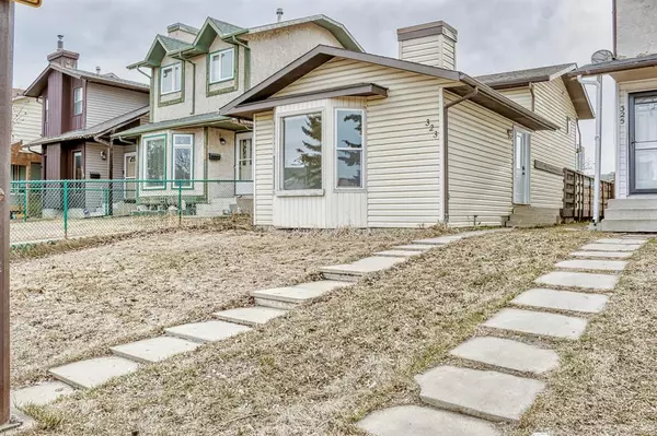 Calgary, AB T3J 1A9,323 Falwood WAY NE