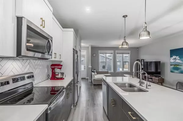 Calgary, AB T3M2L3,40 Seton Mews SE