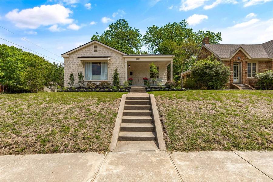 2901 Willing Avenue, Fort Worth, TX 76110