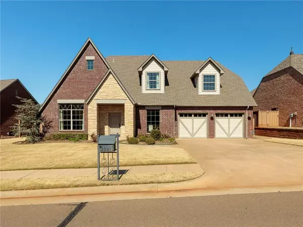 2841 Silvercliffe Drive, Edmond, OK 73012