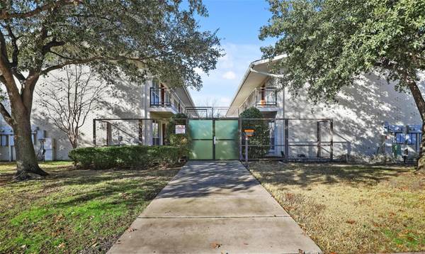 4616 W Lovers Lane #214, Dallas, TX 75209