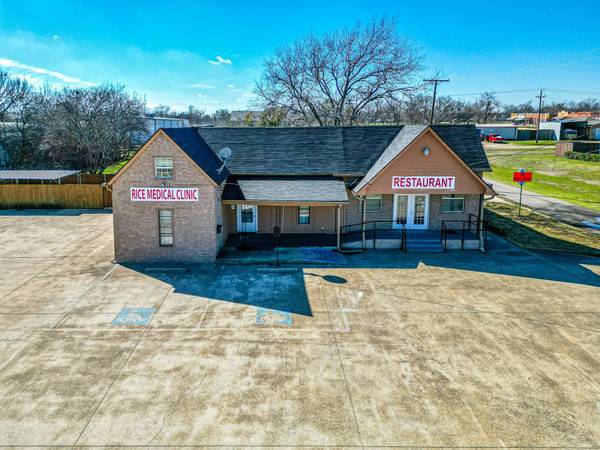 202 Mckinney Street, Rice, TX 75155