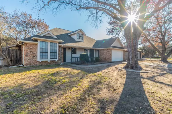 Granbury, TX 76048,1203 Red Bird Lane