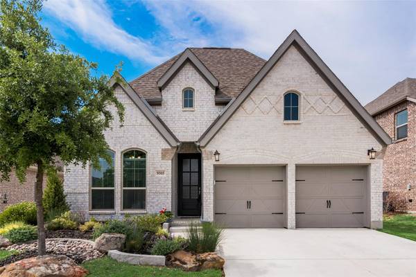 9505 Acorn Lane,  Oak Point,  TX 75068