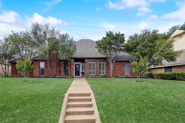 2016 Pebble Beach Court, Richardson, TX 75082