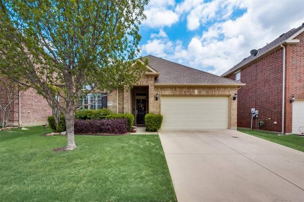 15844 Coyote Hill Drive, Fort Worth, TX 76177