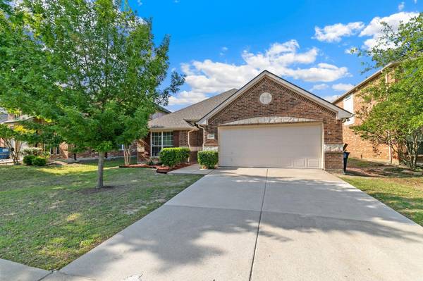 2640 Baytree Drive, Little Elm, TX 75068