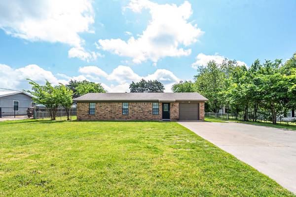 2721 County Road 804a, Burleson, TX 76028