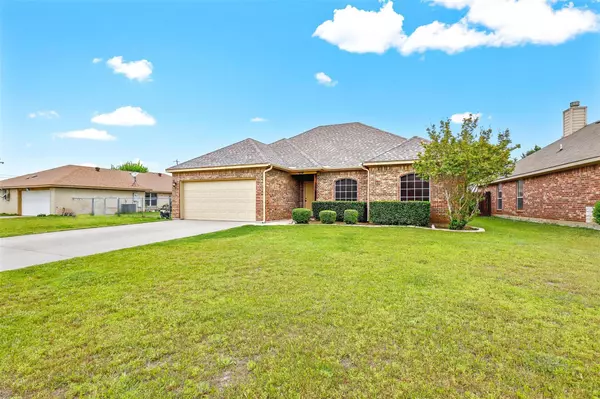 Cleburne, TX 76031,904 Spring Creek Street