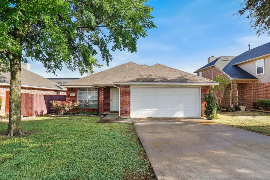 1205 Marchant Place, Lewisville, TX 75067