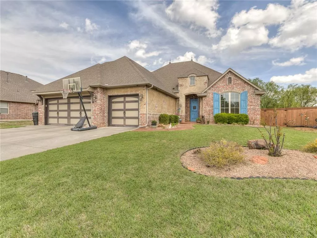 Moore, OK 73160,1316 Denver Circle