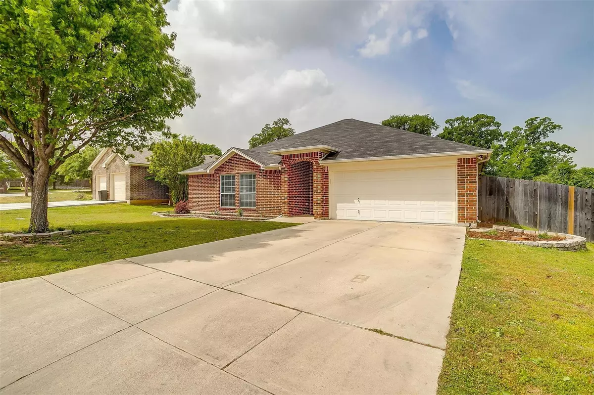 Azle, TX 76020,609 Madeline Court