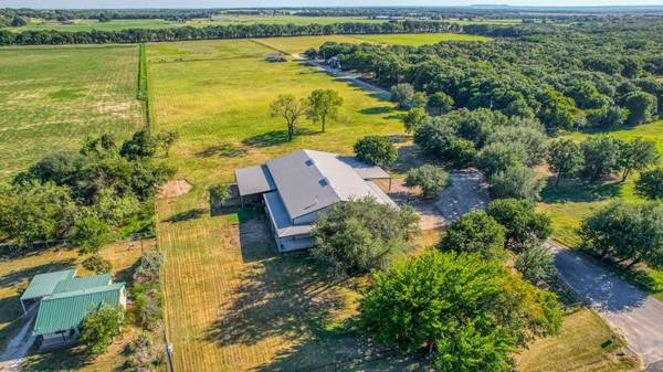 5400 Temple Hall Highway, Granbury, TX 76049