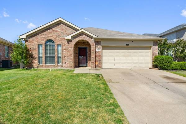 13821 Rustler Pass Ranch Road, Fort Worth, TX 76262