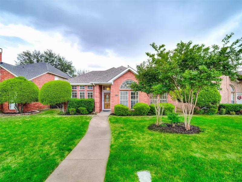 1112 Emily Lane, Carrollton, TX 75010