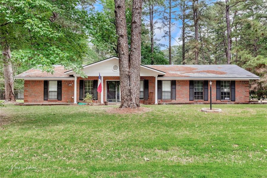 224 Pine Lake Drive, Haughton, LA 71037