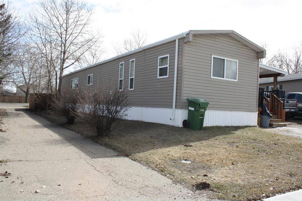 Airdrie, AB T4A 1P2,56 Spring Dale CIR SE