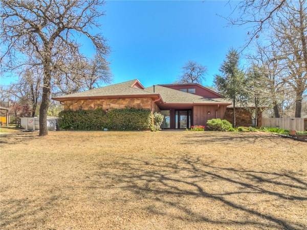 504 Country Lane, Midwest City, OK 73130