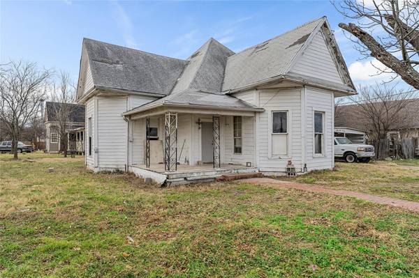 400 S Church Street,  Hillsboro,  TX 76645