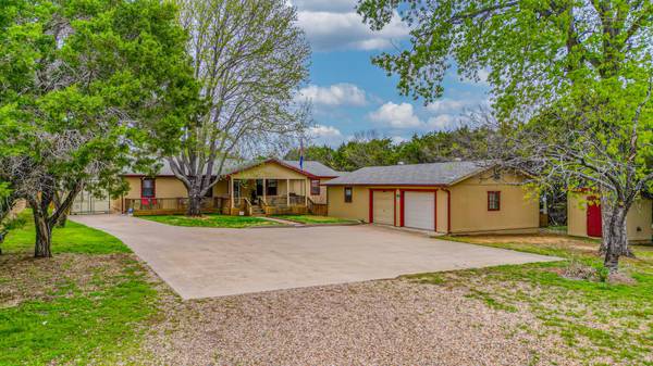 1944 Roadrunner Road, Possum Kingdom Lake, TX 76449